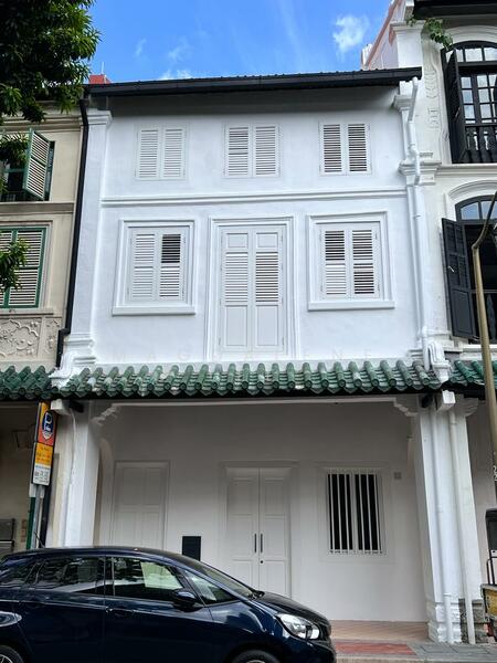 151 Telok Ayer Exclusive n beautiful unit, Telok Ayer Street, 3,600 sqft, Shop / Shophouse For Sale, by Magdalene Lee, 24376444 - CommercialGuru.com.sg