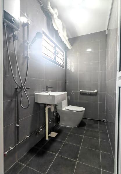 246 Simei Street 5, 246 Simei Street 5, Pasir Ris / Tampines, 3 Bedrooms, 1,302 sqft, HDB Flat For Rent, by Jos Chang 张仪楠, 24377497 - Bathroom - PropertyGuru.com.sg
