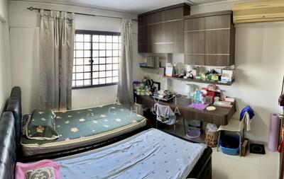 For Rent - 241 Serangoon Avenue 3