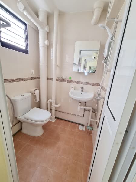 110 Jurong East Street 13, 110 Jurong East Street 13, 2 Bedrooms, 732 sqft, HDB Flat For Rent, by Richard Tang, 24378144 - PropertyGuru.com.sg