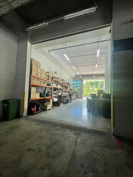 West Connect Building, 10 Buroh Street, 1,733 sqft, Factory / Workshop (B2) For Sale, by Liam Yuhan (粘钰含), 24378927 - CommercialGuru.com.sg