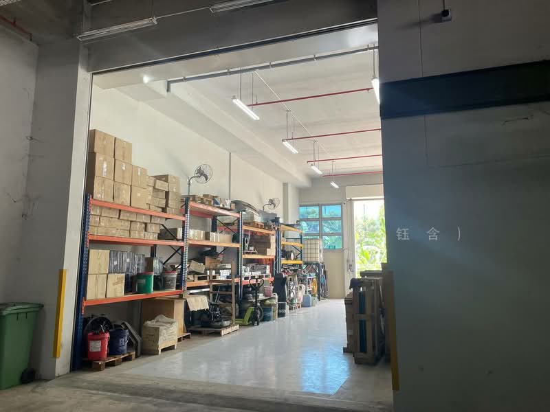 West Connect Building, 10 Buroh Street, 1,733 sqft, Factory / Workshop (B2) For Sale, by Liam Yuhan (粘钰含), 24378927 - CommercialGuru.com.sg