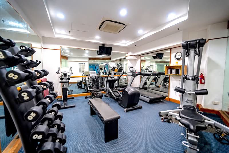 Orange Regency, 101 Fernhill Road, 4 Bedrooms, 2,422 sqft, Apartment For Rent, by Xavier Aw (欧伟廷), 24378949 - PropertyGuru.com.sg