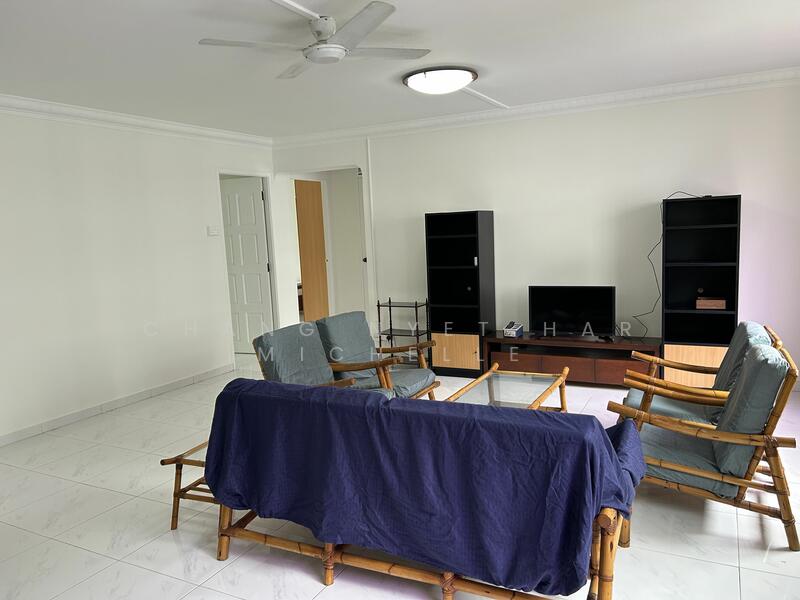 For Rent - 329 Yishun Ring Road