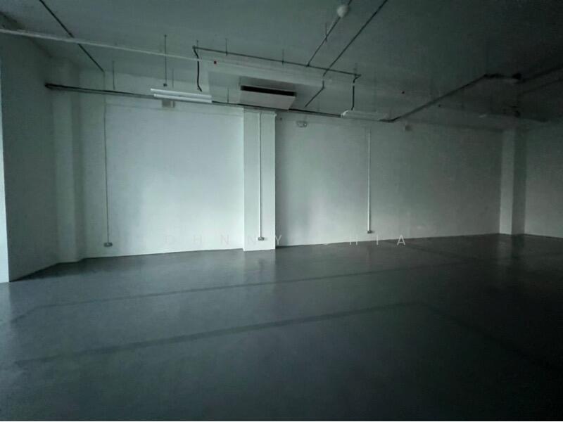 Interlocal Centre, 100G Pasir Panjang Road, 1,791 sqft, Light Industrial (B1) For Rent, by Johnny Chia, 24380791 - CommercialGuru.com.sg