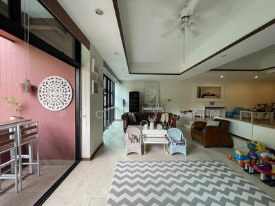 For Sale - Leonie Gardens