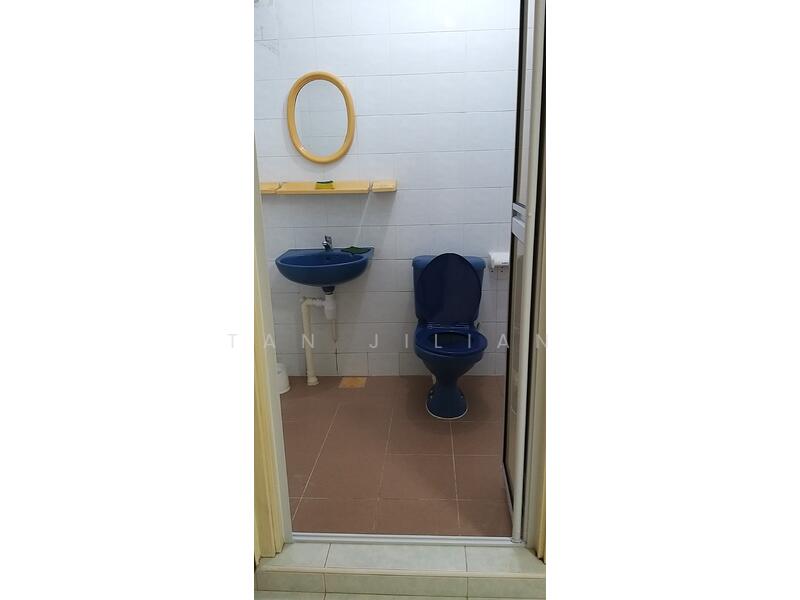 Common Bathroom