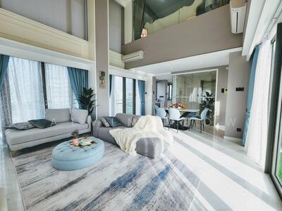 For Sale - The Lumos