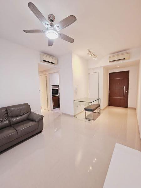 Miltonia Residences, 542 Miltonia Close, 2 Bedrooms, 840 sqft, Condominium For Rent, by Laura Lee, 24383124 - PropertyGuru.com.sg