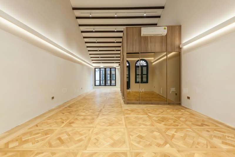 Own a Piece of History in the Heart of Chinatown: Rare 3-Storey Shophouse near MRT Stations, Mosque street, 5,155 sqft, Shop / Shophouse For Sale, by Raymond Giam (严麒敬), 24383538 - CommercialGuru.com.sg