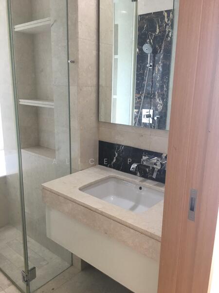 Parvis, 18 Holland Hill, 3 Bedrooms, 1,701 sqft, Condominium For Rent, by Alice Png, 24383681 - PropertyGuru.com.sg