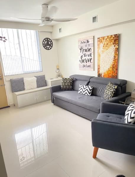 110 Lorong 1 Toa Payoh, 110 Lorong 1 Toa Payoh, 2 Bedrooms, 699 sqft, HDB Flat For Rent, by Elwyn Gerard, 24384298 - PropertyGuru.com.sg