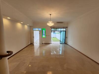 For Rent - Terrace at East Coast Ave mins away to Siglap mrt