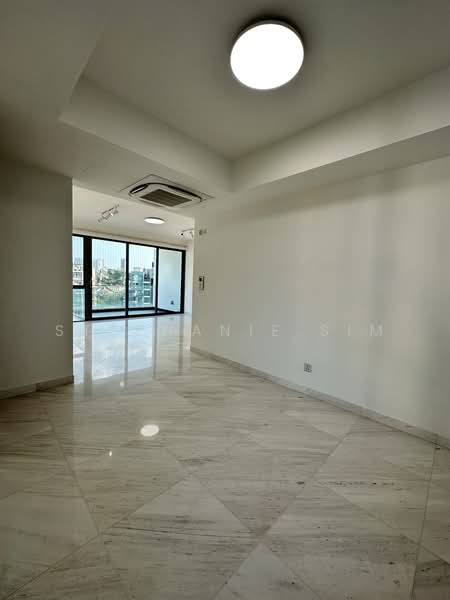 Waterfall Gardens, 8 Farrer Road, 3 Bedrooms, 1,830 sqft, Condominium For Rent, by Stephanie Sim, 24385142 - PropertyGuru.com.sg