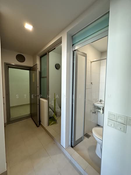 Waterfall Gardens, 8 Farrer Road, 3 Bedrooms, 1,830 sqft, Condominium For Rent, by Stephanie Sim, 24385142 - PropertyGuru.com.sg