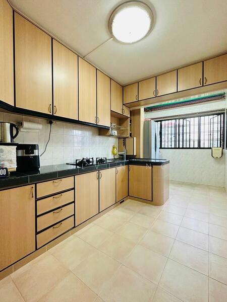 141 Rivervale Street, 141 Rivervale Street, 3 Bedrooms, 1,076 sqft, HDB Flat For Sale, by Kelvin Ng, 24385181 - PropertyGuru.com.sg