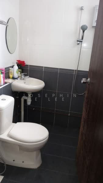 124 Marsiling Rise, 124 Marsiling Rise, 2 Bedrooms, 1,008 sqft, HDB Flat For Rent, by Josephine Lee, 24385517 - PropertyGuru.com.sg