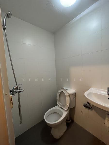 Spacious house near beauty world mrt, 597741, Clementi Park / Upper Bukit Timah, 8 Bedrooms, 5,000 sqft, Terraced House For Rent, by Yenny Then, 24386112 - PropertyGuru.com.sg