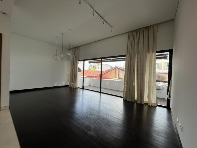 Spacious house near beauty world mrt, 597741, Clementi Park / Upper Bukit Timah, 8 Bedrooms, 5,000 sqft, Terraced House For Rent, by Yenny Then, 24386112 - PropertyGuru.com.sg