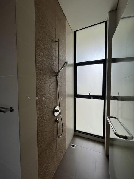 Spacious house near beauty world mrt, 597741, Clementi Park / Upper Bukit Timah, 8 Bedrooms, 5,000 sqft, Terraced House For Rent, by Yenny Then, 24386112 - PropertyGuru.com.sg