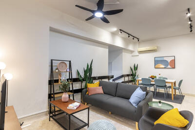 For Rent - King's Mansion