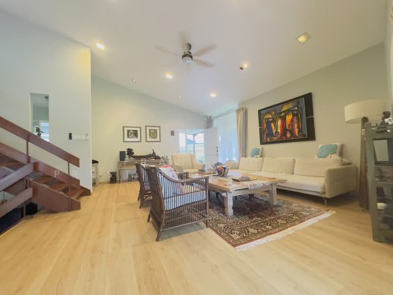 Clementi Park, Sunset Place, 5 Bedrooms, 4,000 sqft, Bungalow House For Rent, by Franc Ho Prestigious Luxury, 24386810 - PropertyGuru.com.sg