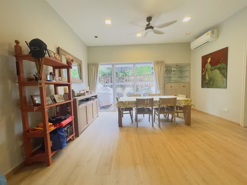 Clementi Park, Sunset Place, 5 Bedrooms, 4,000 sqft, Bungalow House For Rent, by Franc Ho Prestigious Luxury, 24386810 - PropertyGuru.com.sg