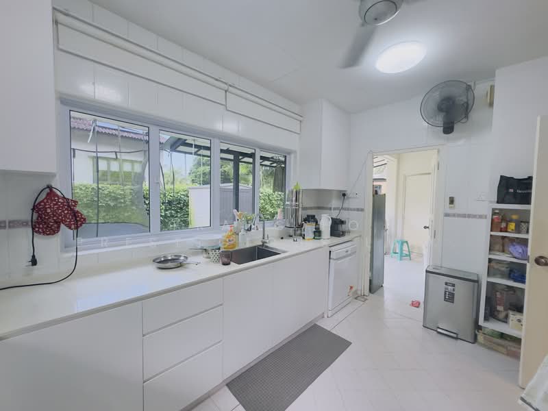 Clementi Park, Sunset Place, 5 Bedrooms, 4,000 sqft, Bungalow House For Rent, by Franc Ho Prestigious Luxury, 24386810 - PropertyGuru.com.sg