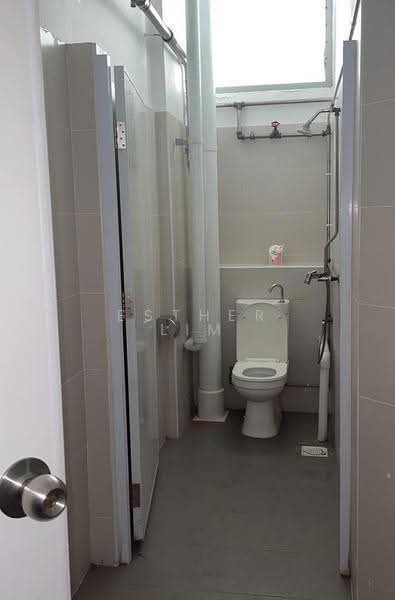 Bedok Industrial Park E, Bedok / Upper East Coast, 535 sqft, Factory / Workshop (B2) For Rent, by Esther Lim, 24386838 - CommercialGuru.com.sg