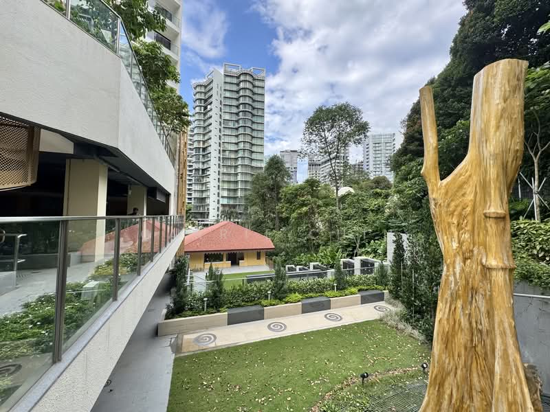 For Sale - Klimt Cairnhill