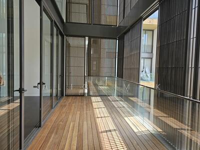 For Rent - Lloyd SixtyFive