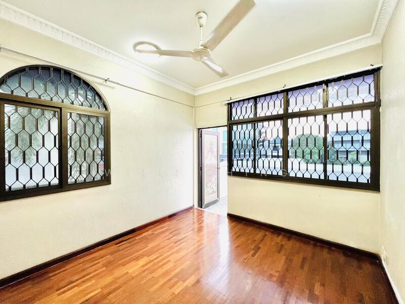 Bournemouth Road Bungalow For Sale Detached House For Sale at S