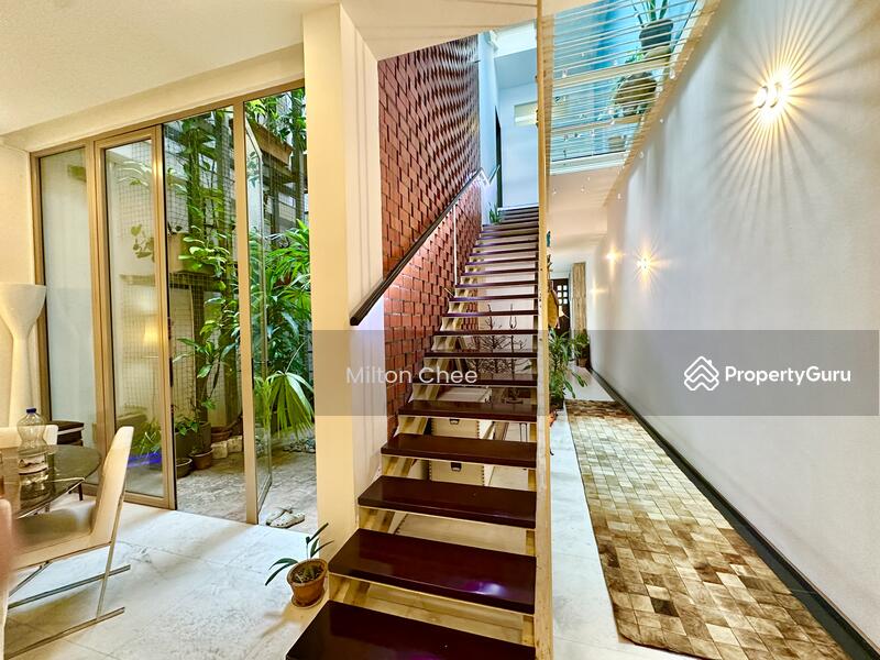 For Sale - Seletar Hills Estate