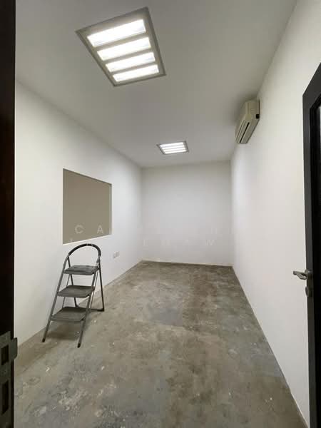 Henderson Industrial Park, 207 Henderson Road, 2,662 sqft, Light Industrial (B1) For Rent, by Catherine Lia Degawidjaja, 24389498 - CommercialGuru.com.sg