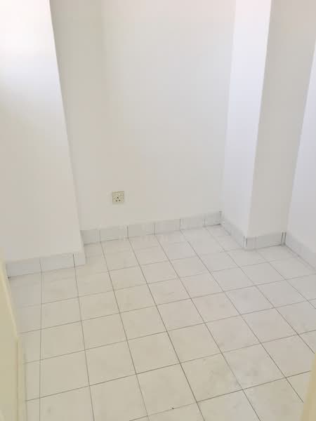 Orange Regency, 101 Fernhill Road, 3 Bedrooms, 3,558 sqft, Apartment For Rent, by Lawrence Hong, 24391153 - PropertyGuru.com.sg