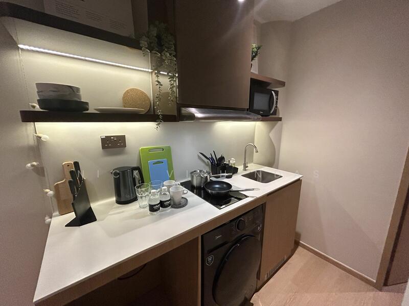 STUDIO, 2 MOUNT ELIZABETH LINK, Studio, 225 sqft, Condominium For Rent, by Nick Vishindas, 24391200 - PropertyGuru.com.sg