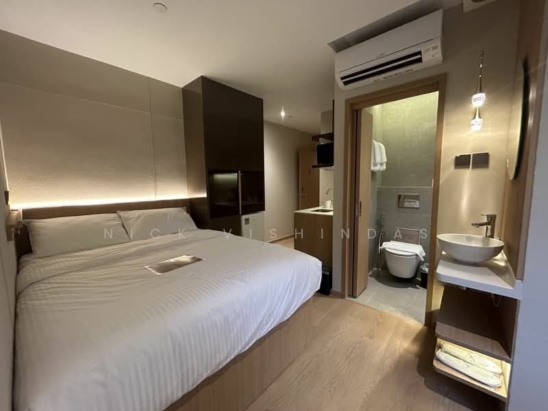 STUDIO, 2 MOUNT ELIZABETH LINK, Studio, 225 sqft, Condominium For Rent, by Nick Vishindas, 24391200 - PropertyGuru.com.sg