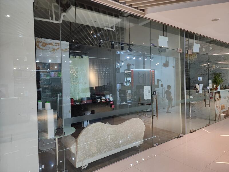 City Gate, 371 Beach Road, 441 sqft, Mall Shop For Sale, by Ritchie Li, 24391497 - CommercialGuru.com.sg