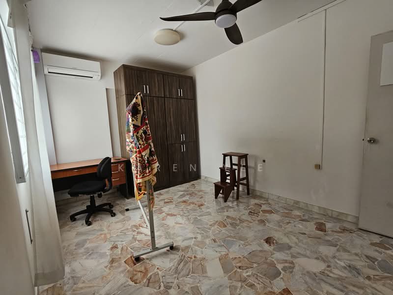 121 Potong Pasir Avenue 1, 121 Potong Pasir Avenue 1, 2 Bedrooms, 807 sqft, HDB Flat For Rent, by Karen Yee, 24391769 - PropertyGuru.com.sg