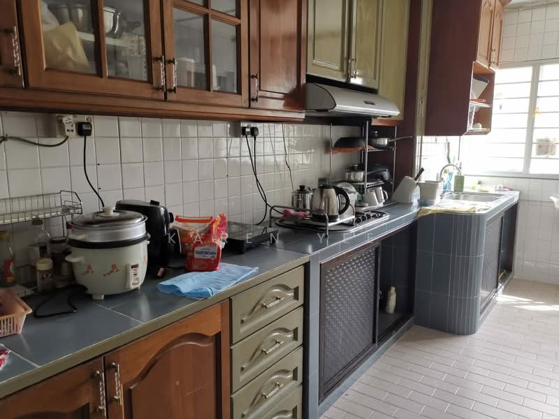 121 Potong Pasir Avenue 1, 121 Potong Pasir Avenue 1, 2 Bedrooms, 807 sqft, HDB Flat For Rent, by Karen Yee, 24391769 - PropertyGuru.com.sg