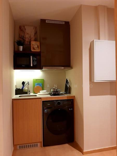 Flexible Lease - Beautifully Renovated Modern Studio, Mount Elizabeth Link, Newton / Novena, Studio, 251 sqft, Apartment For Rent, by Julian Khoo, 24393994 - PropertyGuru.com.sg