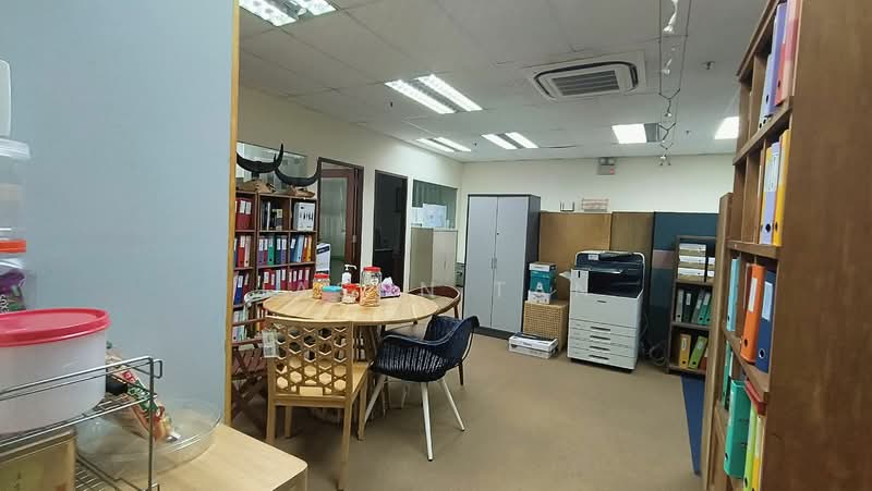E-Centre @ Redhill, 3791 Jalan Bukit Merah, 1,011 sqft, Light Industrial (B1) For Sale, by Jason Tan, 24394384 - CommercialGuru.com.sg