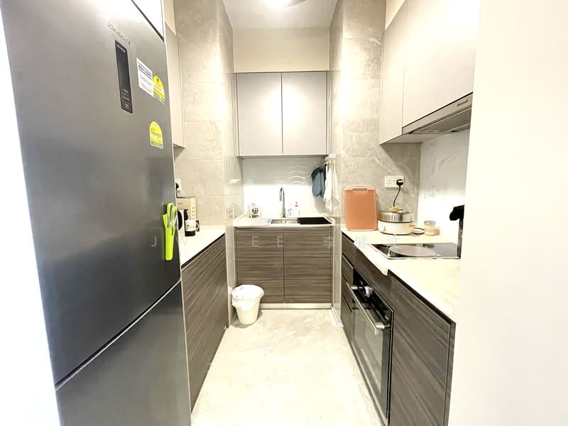 Stirling Residences, 23 Stirling Road, 2 Bedrooms, 624 sqft, Apartment For Rent, by JW Lee 李健汶, 24394761 - PropertyGuru.com.sg