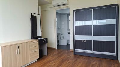 For Rent - 640A Senja Close