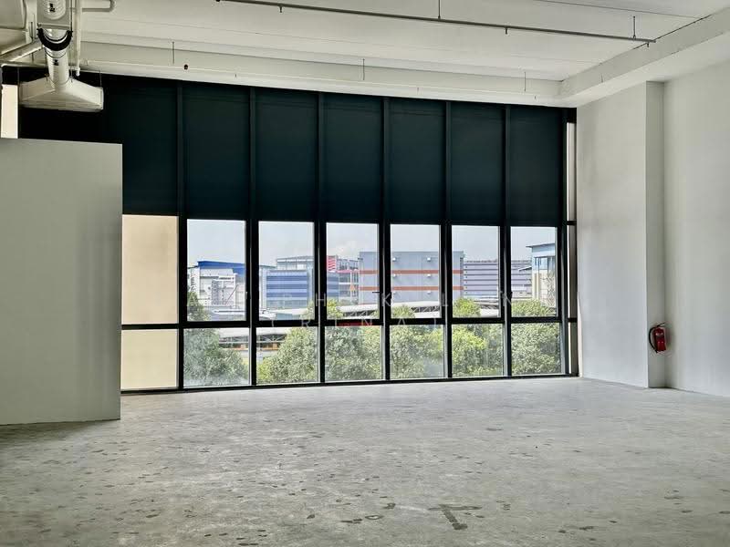 REVV, 1 Corporation Drive, Boon Lay / Jurong / Tuas, 1,755 sqft, Factory / Workshop (B2) For Rent, by Rina Royale Tan, 24396612 - CommercialGuru.com.sg