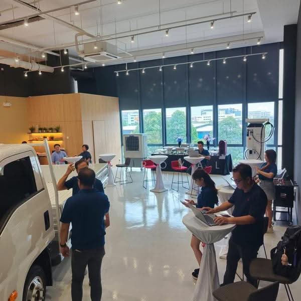 REVV, 1 Corporation Drive, Boon Lay / Jurong / Tuas, 1,755 sqft, Factory / Workshop (B2) For Rent, by Rina Royale Tan, 24396612 - Interior - CommercialGuru.com.sg