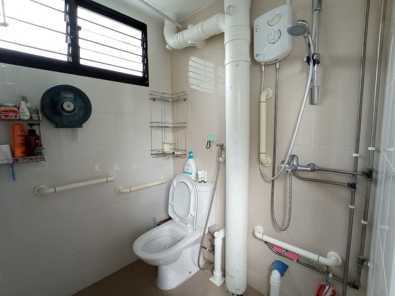159 Tampines Street 12, 159 Tampines Street 12, Room Rental, 130 sqft, HDB Flat For Rent, by Kay HO  何杰彬, 24397306 - PropertyGuru.com.sg