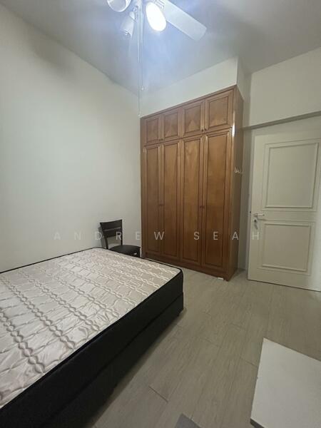 For Rent - Kentish Green