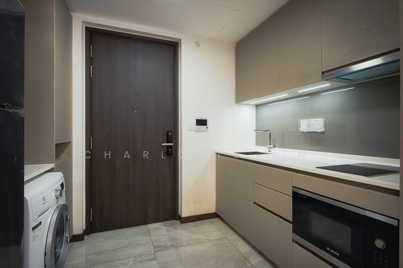 For Rent - Lake Grande