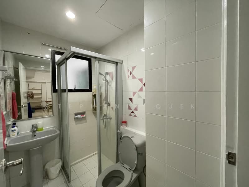 The Regalia, 2 River Valley Close, 3 Bedrooms, 1,249 sqft, Apartment For Rent, by Stephanie Quek, 24398704 - PropertyGuru.com.sg
